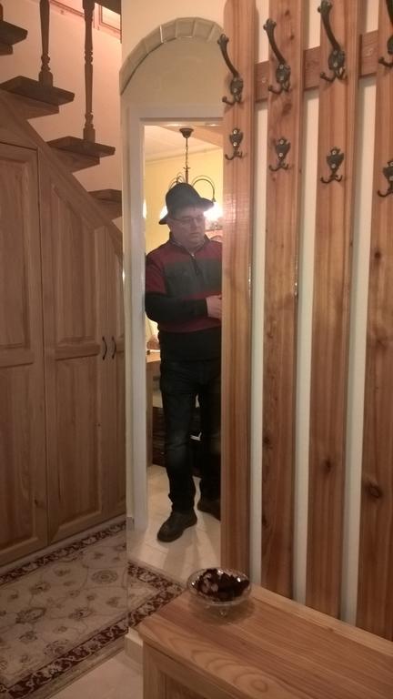 Pongracz Apartman Зирц Экстерьер фото