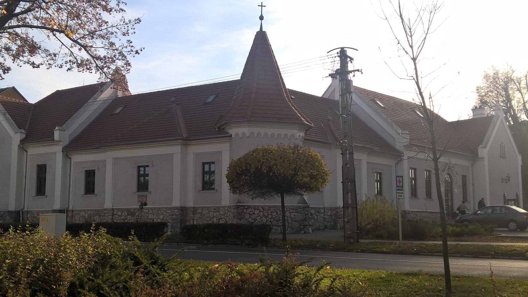 Pongracz Apartman Зирц Экстерьер фото